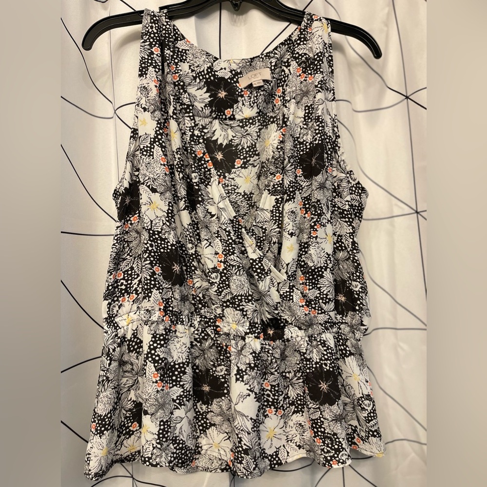 Loft faux wrap top XL
